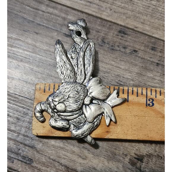 Vintage 1990 Arthur Court Rabbit Christmas Ornament Detailed Pewter 3.5” Box 37 - Picture 2 of 4